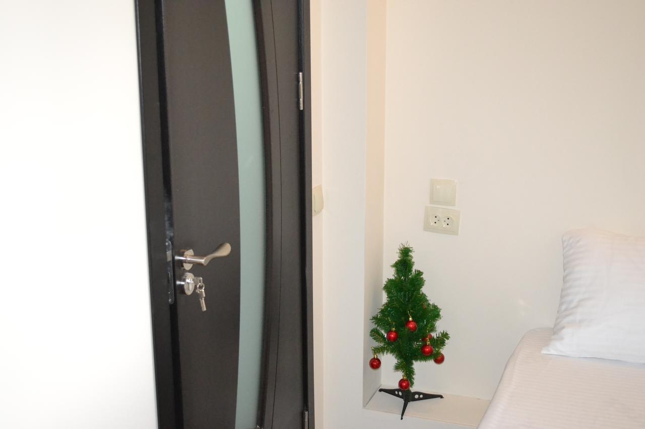 Hotel Rustaveli 36 Tbilisi Quarto foto